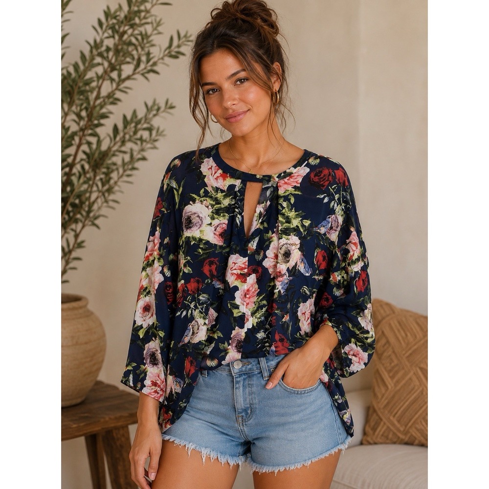Umgee Womens BOHO Tunic Top Size Medium Navy Floral Bell Sleeve Festival Casual